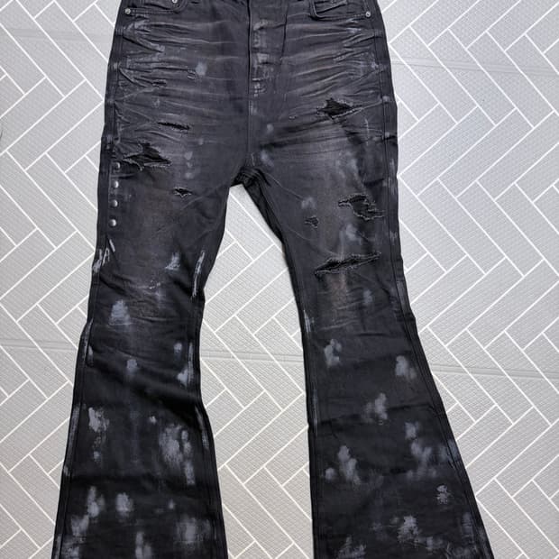 언더마이카 플레어진 2사이즈 