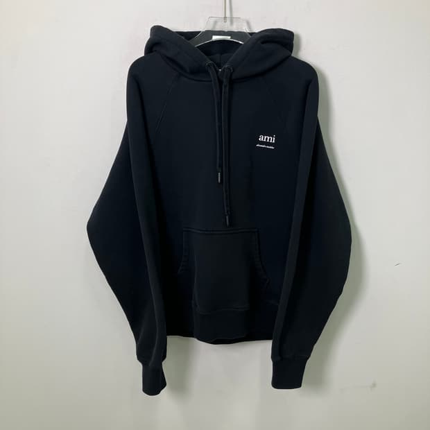 Ami 아미 알렉산드르 마티우시 블랙 후드티 