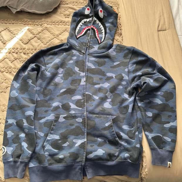 베이프 카모 샤크 후드집업 블루
