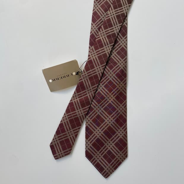 택달린 버버리 노바체크  명품 정품 넥타이 (Burberry)8.4cm