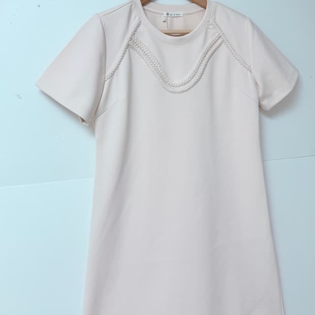 🧡 it MICHAA 잇미샤 라이트 베이지 반팔 원피스 55 (새상품)