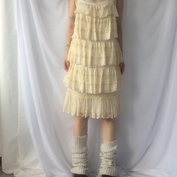 Lace layered sleeveless onepiece