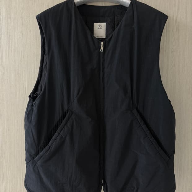 폴리테루 패딩 베스트