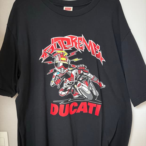 슈프림 Supreme x Ducati 바이크 티셔츠 블랙 24ss