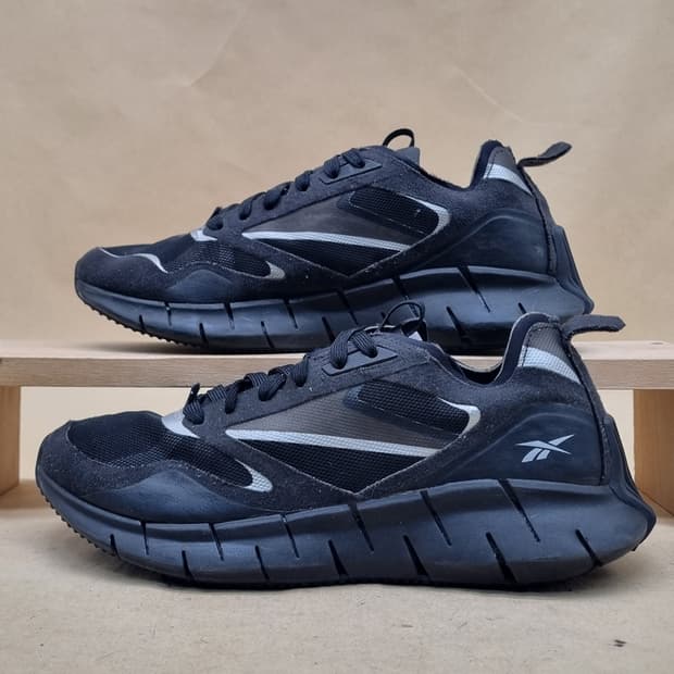 리복 직키네티카 운동화250