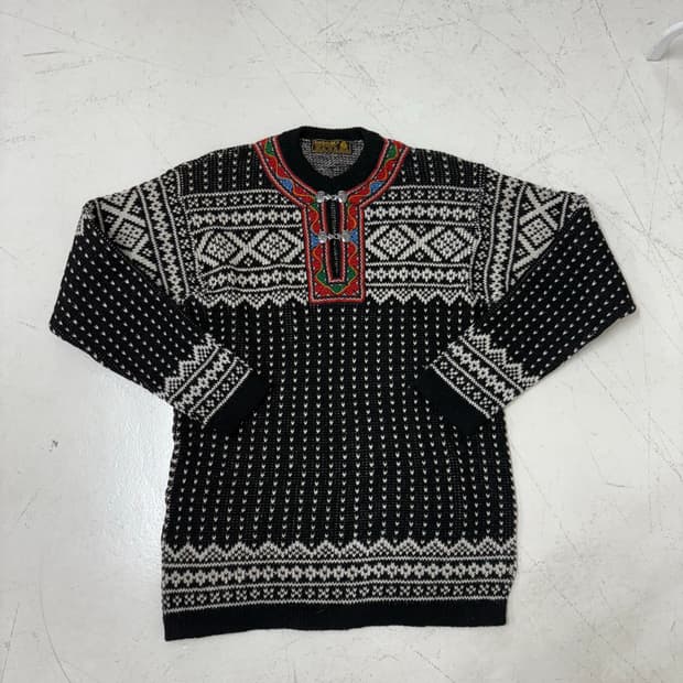 70-80‘s vtg Nordstrikk wool Sweater.