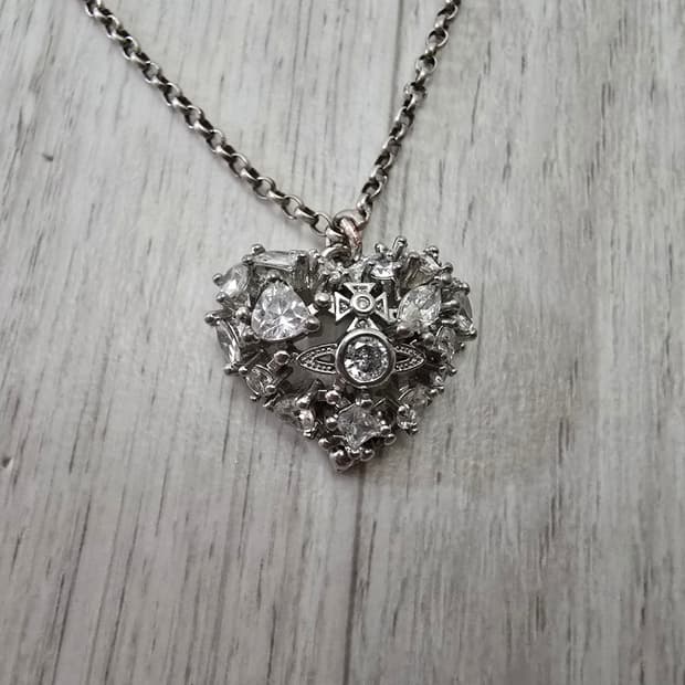(정품) 비비안웨스트우드 메이페어 하트 목걸이 (명품 여자 네클리스)
