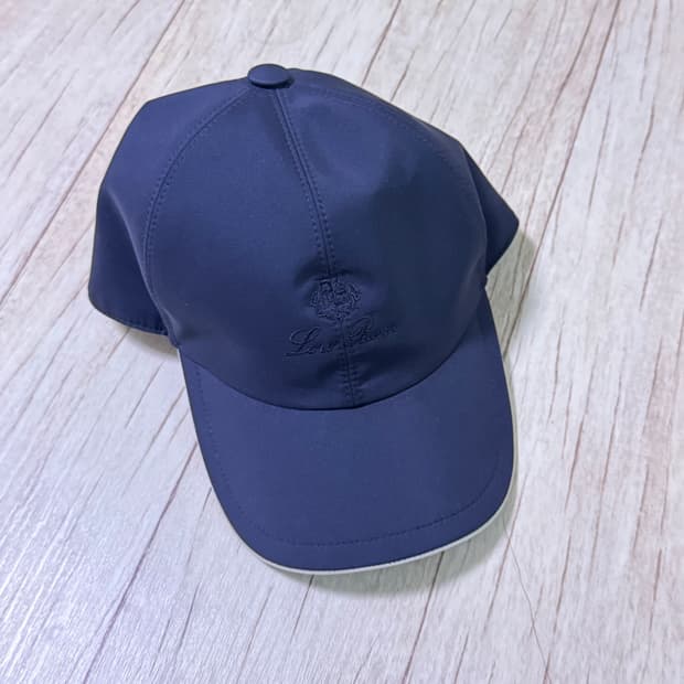 로로피아나 베이스볼 캡