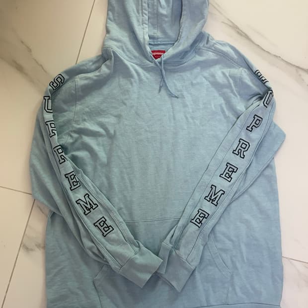 슈프림 18ss 후드티