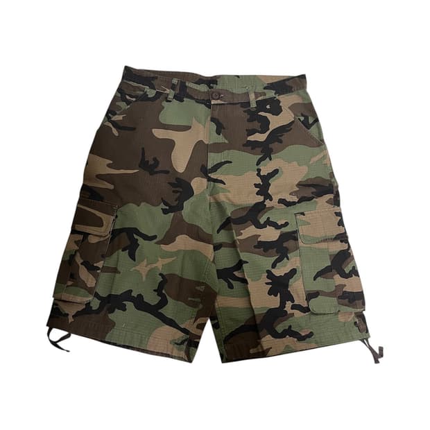 Wkndrs camo 쇼츠