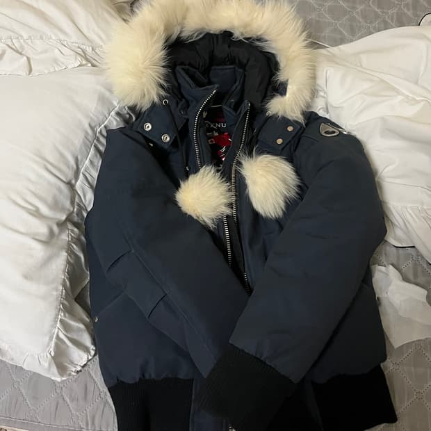 무스너클 패딩 85