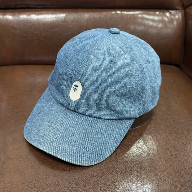 베이프 데님 로고 볼캡