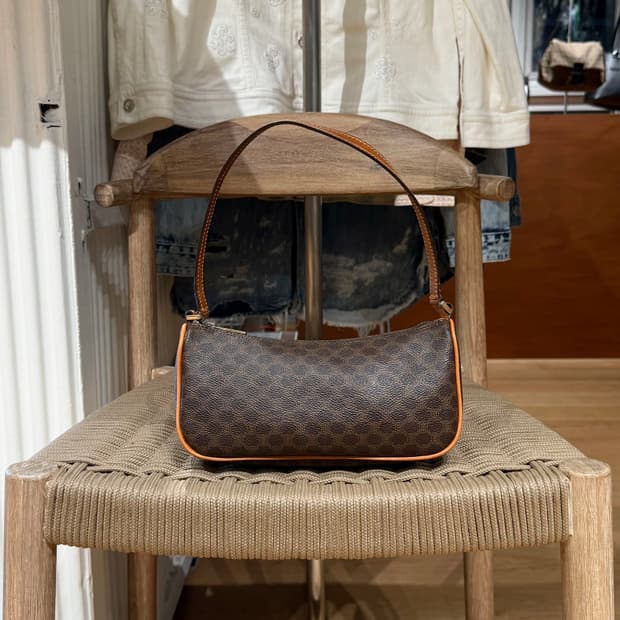 셀린느 브라운 마카담 미니 바게트백 