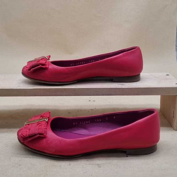 페라가모 플랫슈즈  5m 225