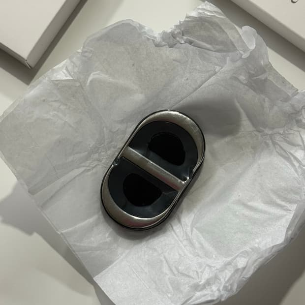 디올 뷰티 그립톡 거울