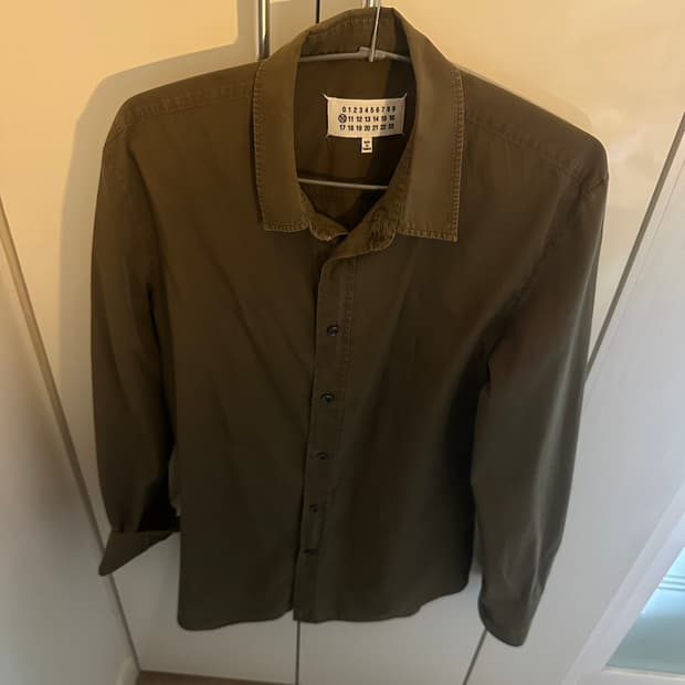 [46] maison margiela shirts