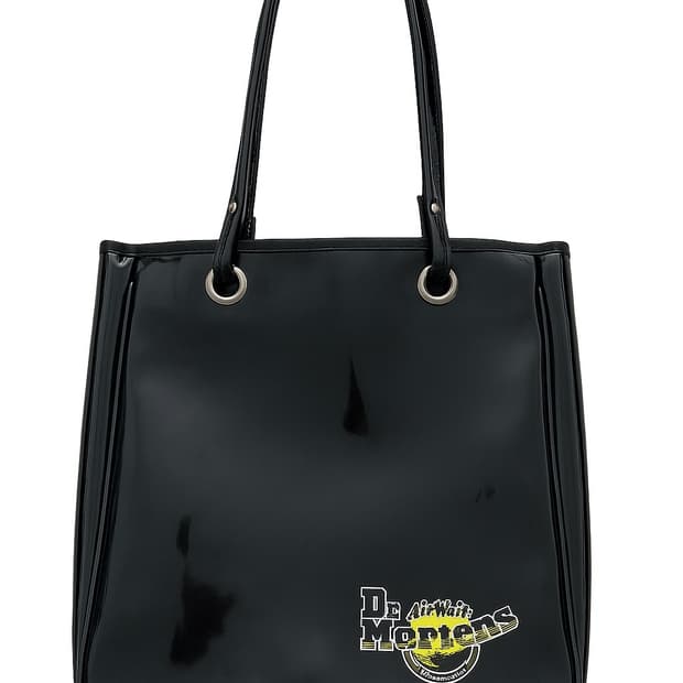 닥터마틴 블랙 에나멜 가방