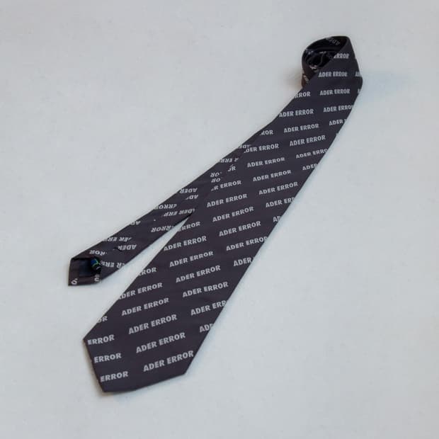 (구매) 아더에러 넥타이 삽니다
