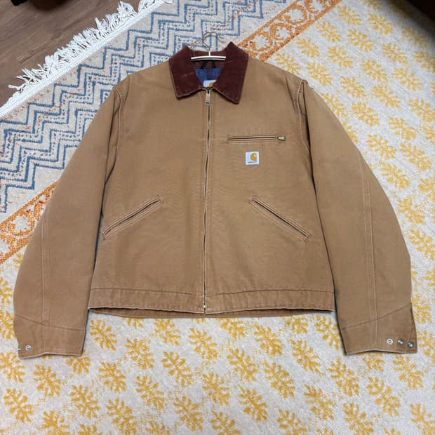Carhartt J001 디트로이트 자켓 (J001-BRN)