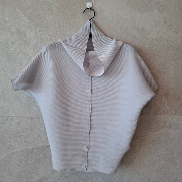 이세이미야케 돌먼 스트레치 가디건 플리츠플리즈