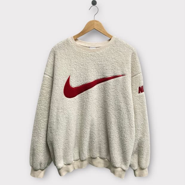  나이키 뽀글이 플리스 맨투맨 티셔츠 L-XL