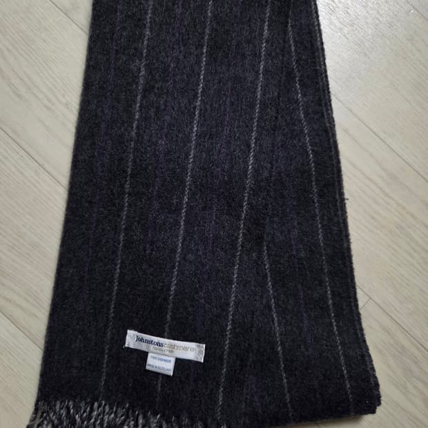 존스톤스 오브 엘긴 캐시미어 100 머플러