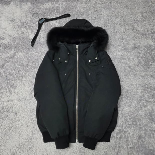 {클로젯}[L][22~23F/w]무스너클 발리스틱 숏 다운 패딩