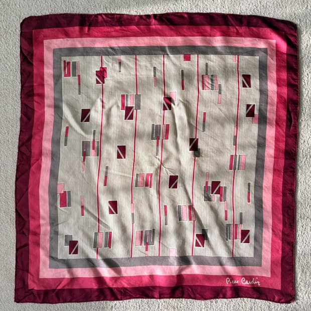 피에르 가르뎅 실크 스카프