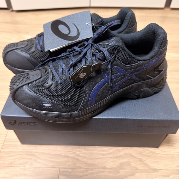 아식스 키코 젤 키릴 3 블랙 딥 블루