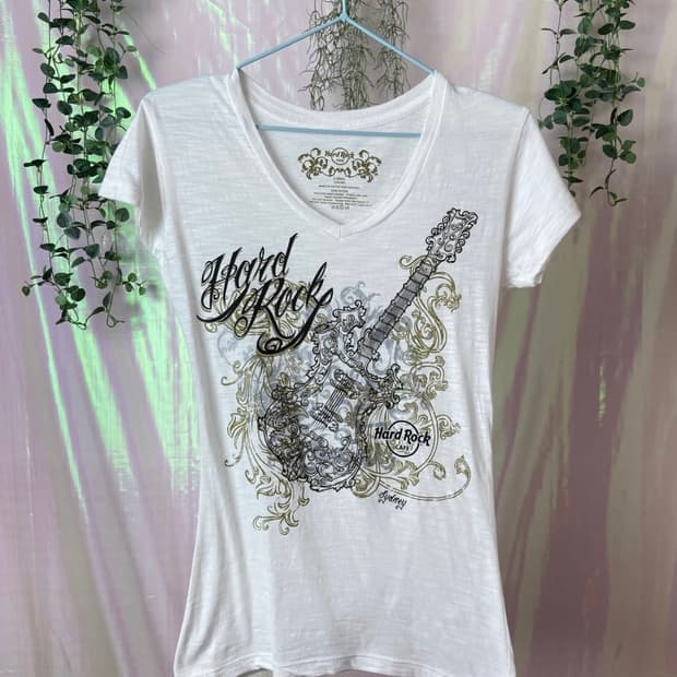 하드락카페 시드니 기타 반팔 탑 나나깔 갸루