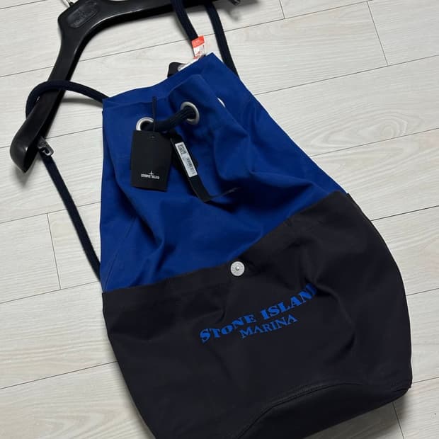 스톤아일랜드 마리나 플레이티드 코튼 더플백 24FW 