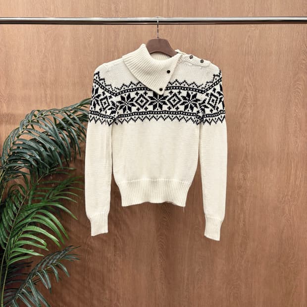 랄프로렌 하이넥 긴팔 숏 니트 블랙 페어아일 노르딕 패턴 디테일 아이보리