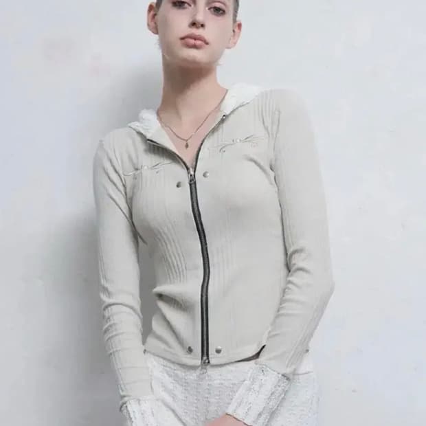 힐다 엠브로이더리 후드 레이스 집업