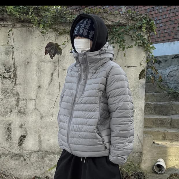 로플로 경량패딩