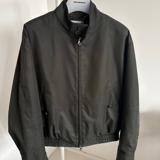 인사일런스 샴브레이 해링턴 자켓 블랙 S