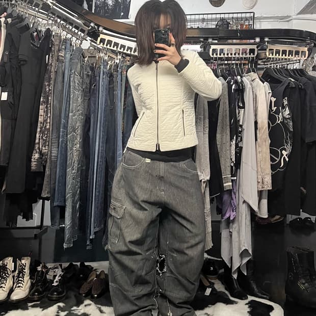 화이트 투웨이 경량 패딩