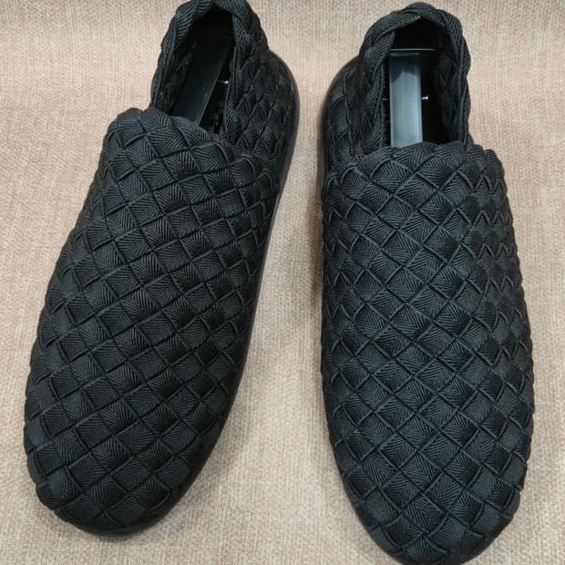 보테가베네타 정품 38- 상태최상  인트라치아토 슬립온