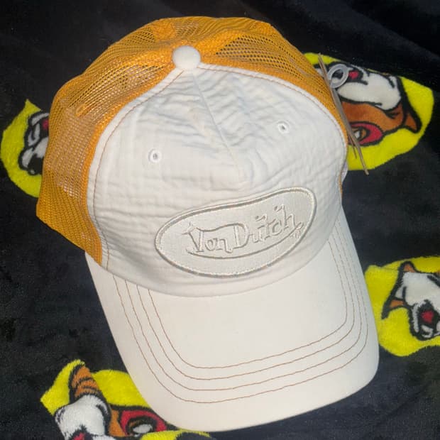 🚨연말세일🚨Von dutch mash cap