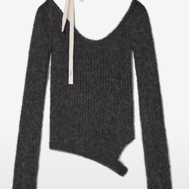 GLOWNY ISA ASYMMETRICAL KNIT TOP (SOOT)