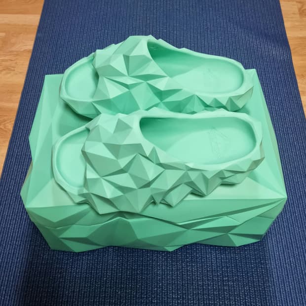 다이아몬드 서플라이 슬라이드