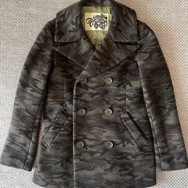 Yellow unicorn 카모플라쥬 숏 피코트 자켓