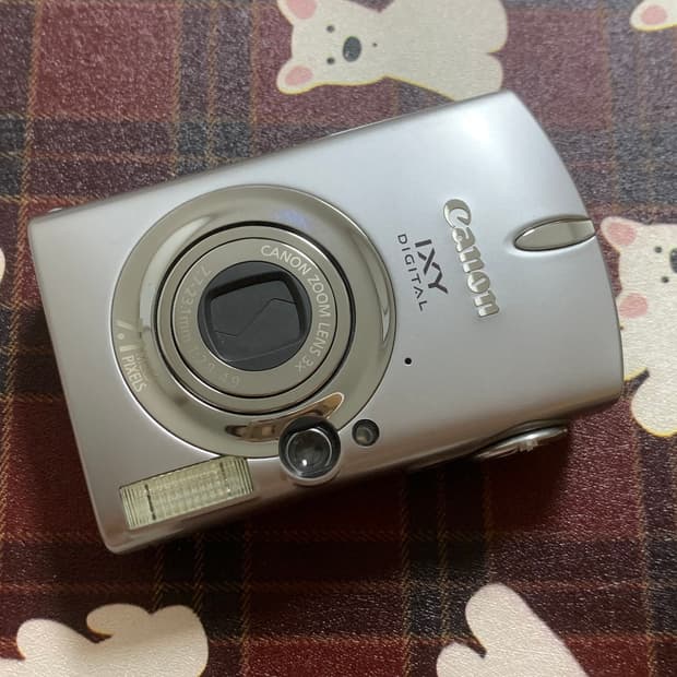 캐논 디카 익서스750(익시700) 카메라 판매합니다