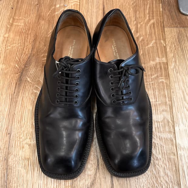 [250] 드리스반노튼 스퀘어토 슈즈