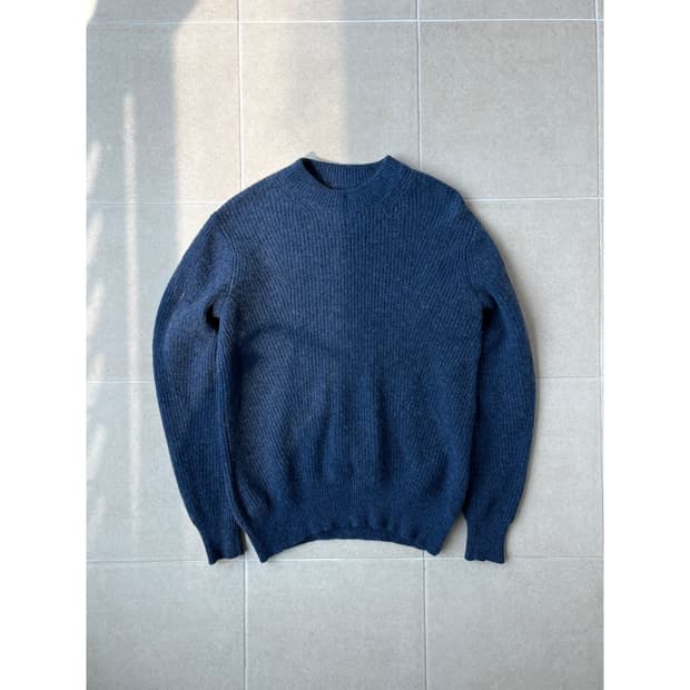 N hoolywood wool sweater