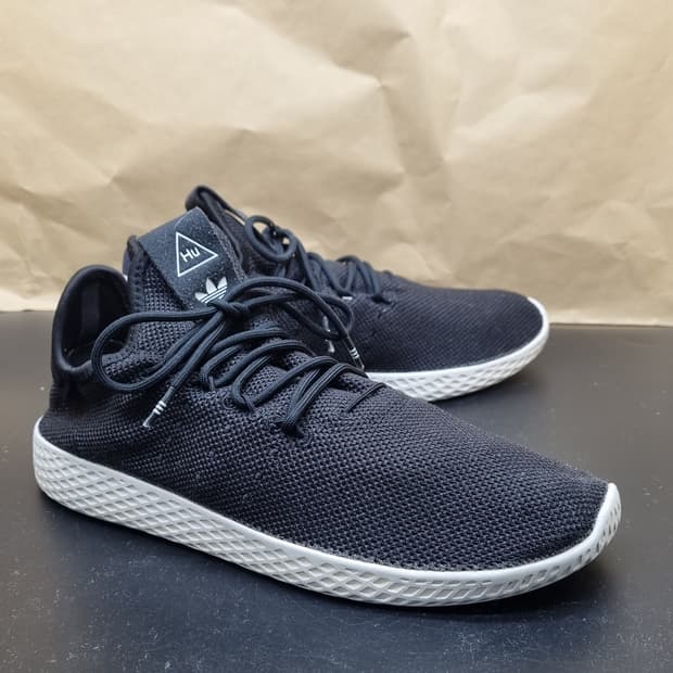 아디다스 퍼렐윌리엄스 남성운동화270 