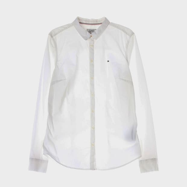 타미진스 여성 스몰 로고 화이트 스판 셔츠 M