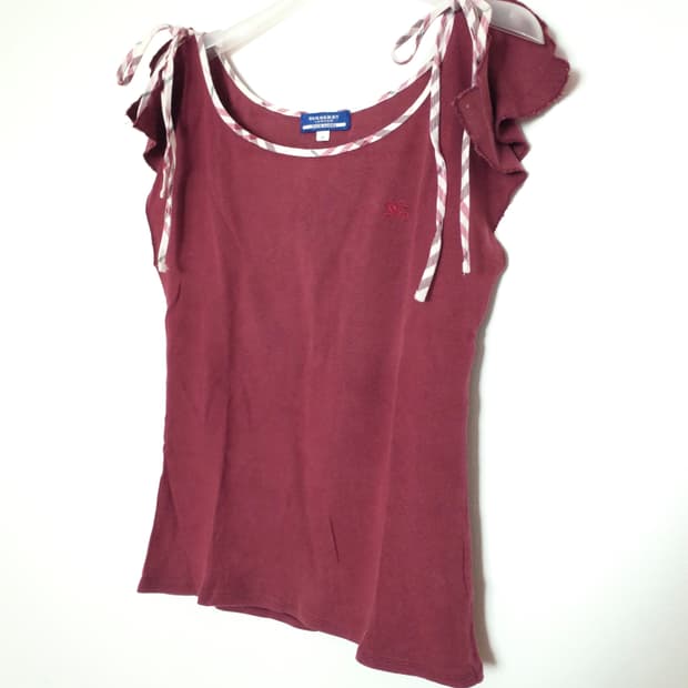 버버리 블루라벨 리본 프릴 탑