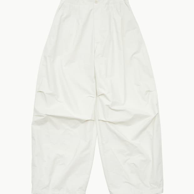 [L] 아모멘토 코튼 나일론 퍼티그 팬츠 에크루