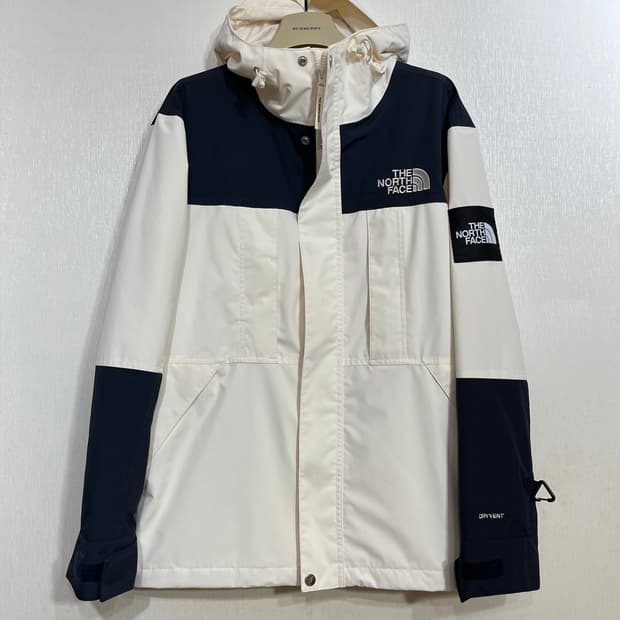 노스페이스 화이트 네오 베이든 바람막이 자켓 M