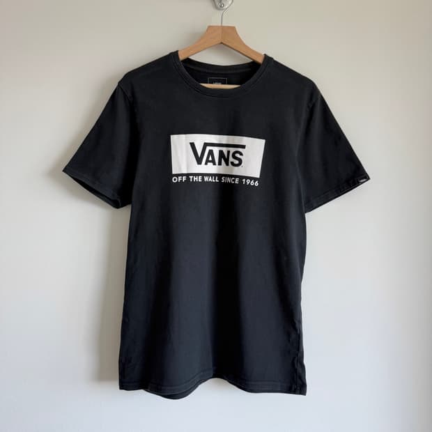 반스(VANS) 반팔 티셔츠